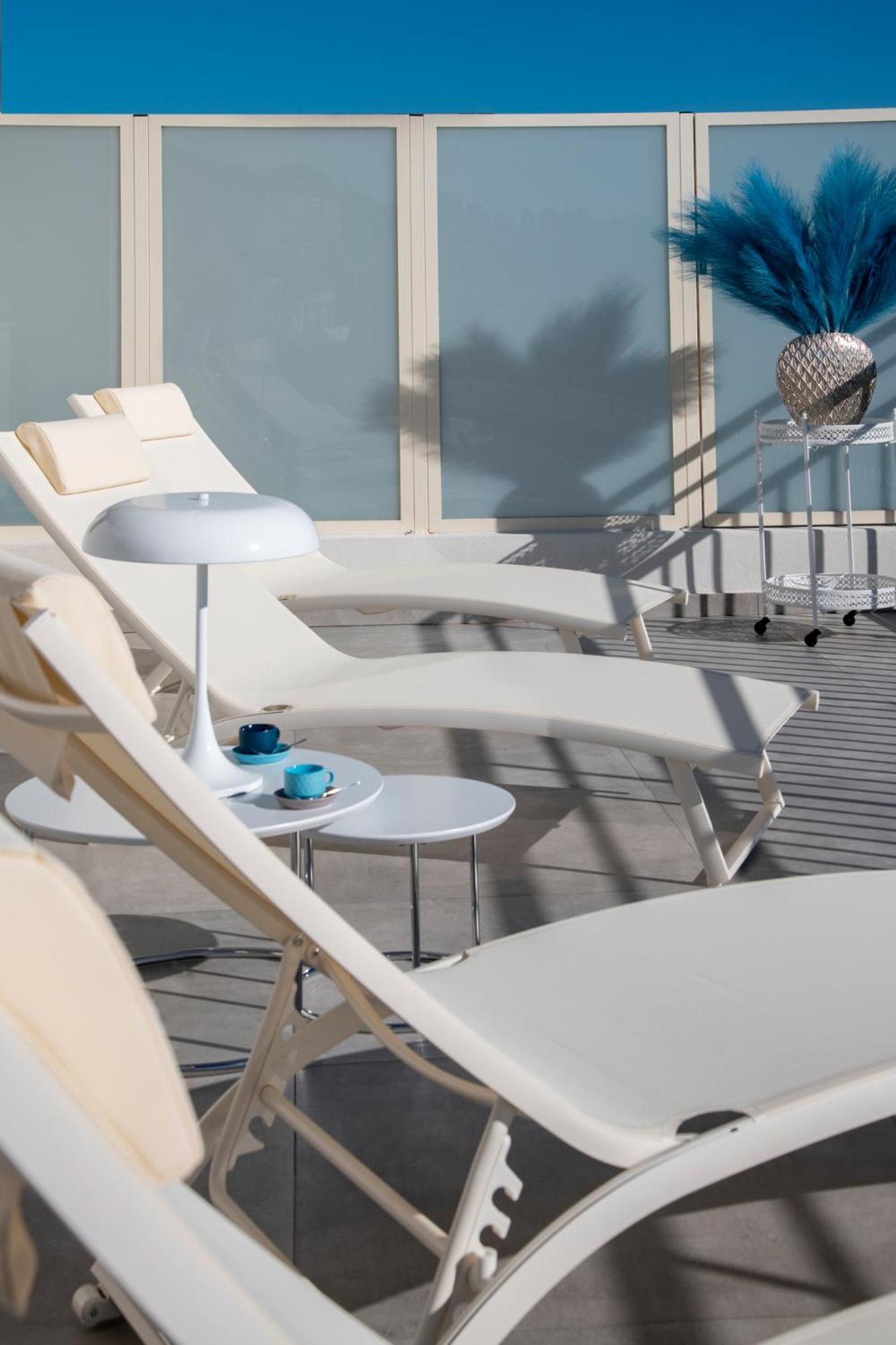 Residence Hoteliere Chambord Au Coeur De Menton - Entierement Renovee Dış mekan fotoğraf